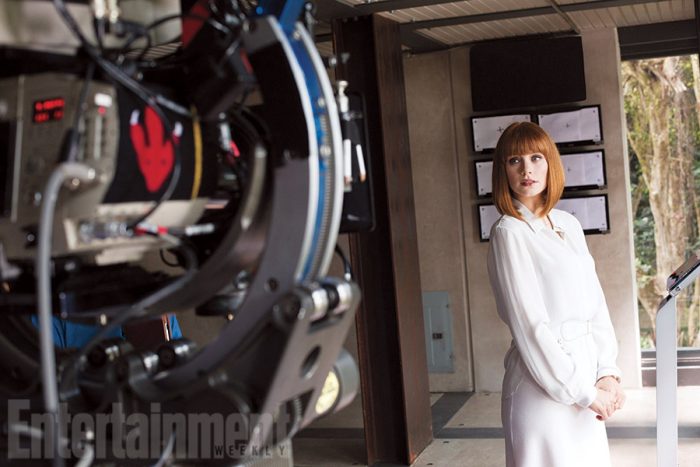 Bryce Dallas Howard First Official Jurassic World Set Pictures!