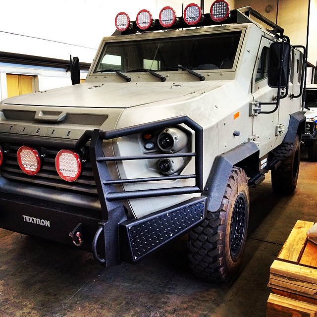 Jurassic Park World Jeep Original JP Jeep Returns to Jurassic World