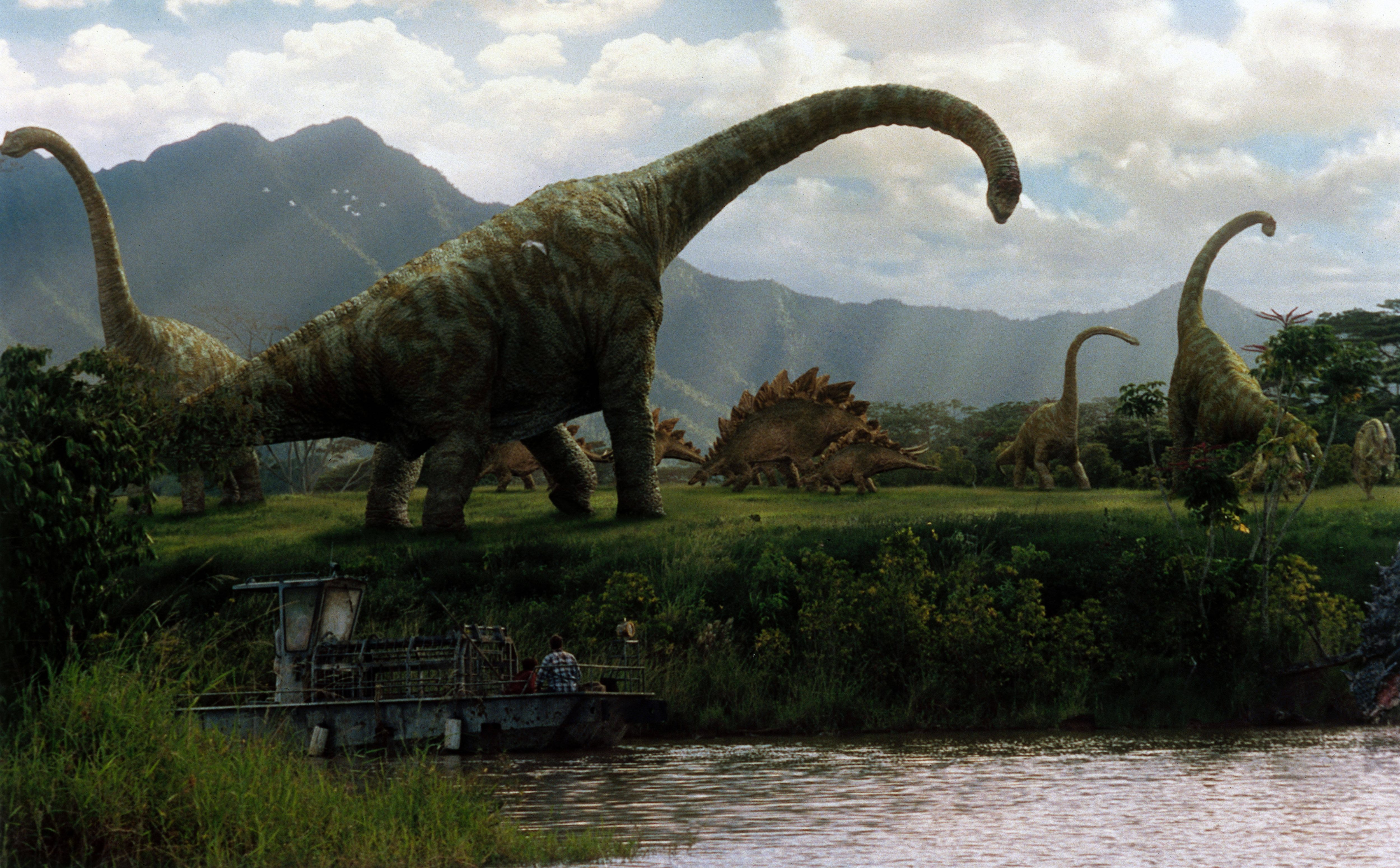 В мире динозавров 2005. Парк Юрского периода 1993 Брахиозавр. Парк Юрского периода 1 динозавры. Парк Юрского периода 3. Брахиозавр мир Юрского периода.