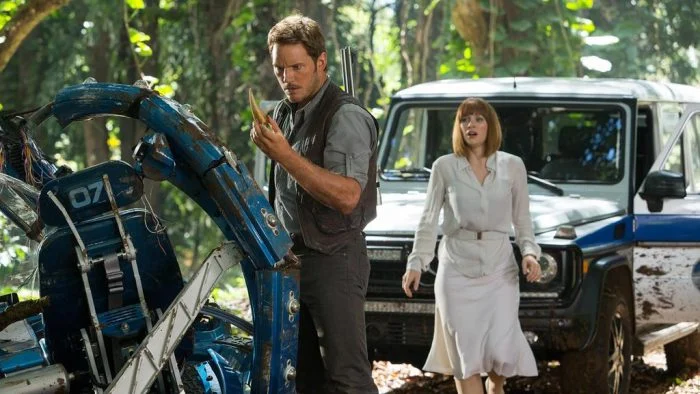 Two New Jurassic World Production Stills