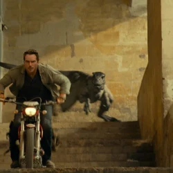 Owen Grady – Motorbike